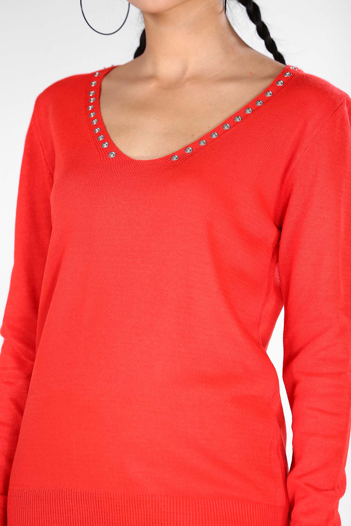 Women's Faux Buttoned Vermilion Tricot Pullover