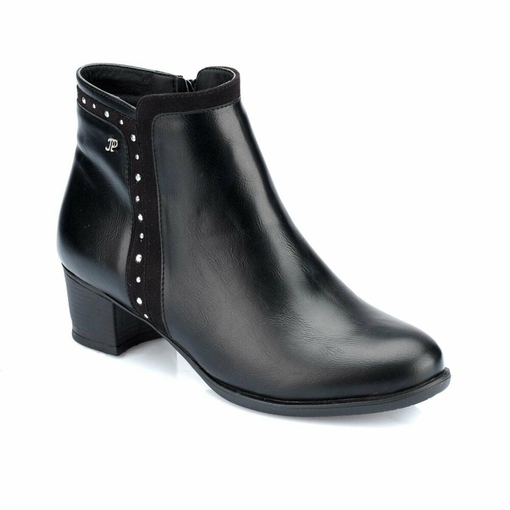 Women's Zipped Black Boots