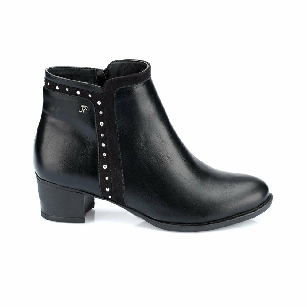 Women's Zipped Black Boots