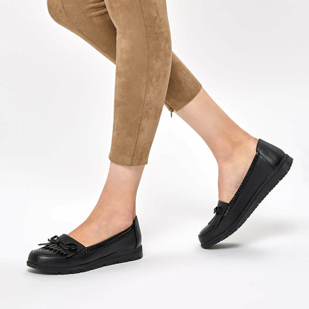 Women's Black Loafer Shoes