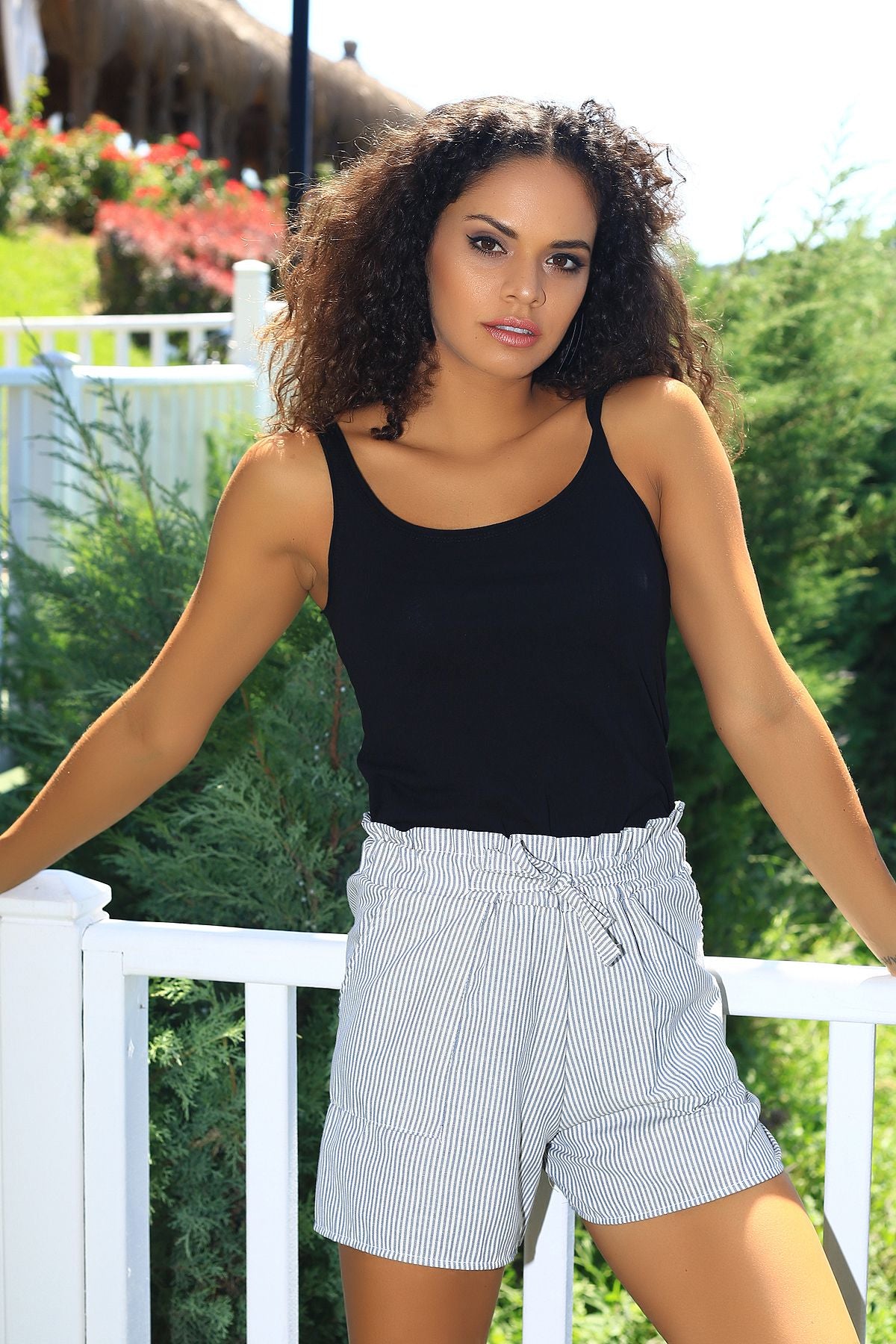 Women's Elastic Waist Striped Shorts