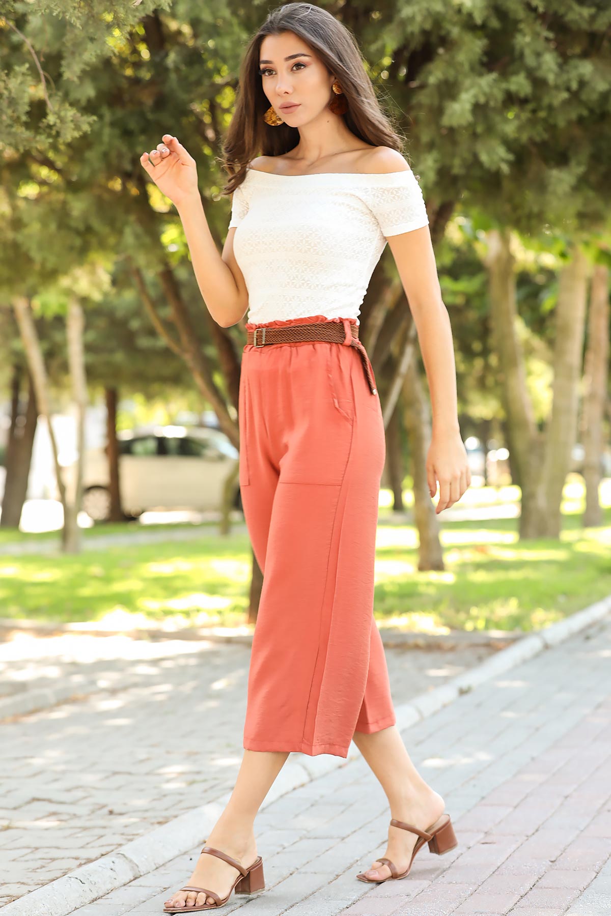 Women's Belted Tile Red Pants