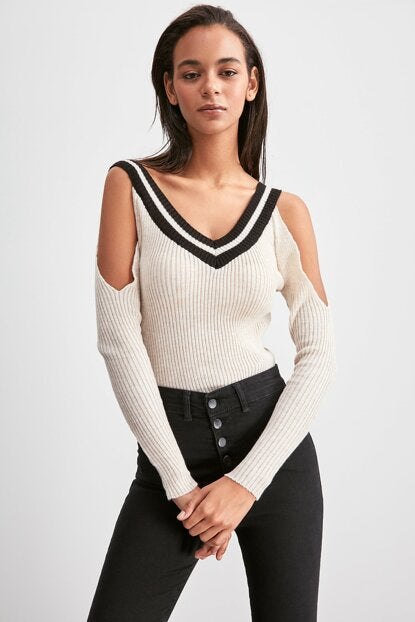 Women's Collar Detail Cut Out Shoulder Beige Tricot Sweater