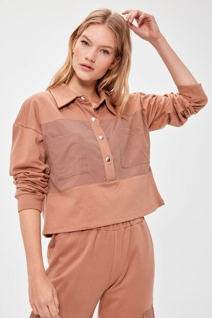 Women's Button Cinnamon Sweatshirt