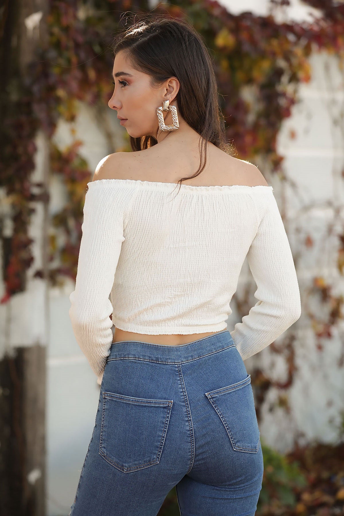 Women's Elastic Ecru Crop Blouse