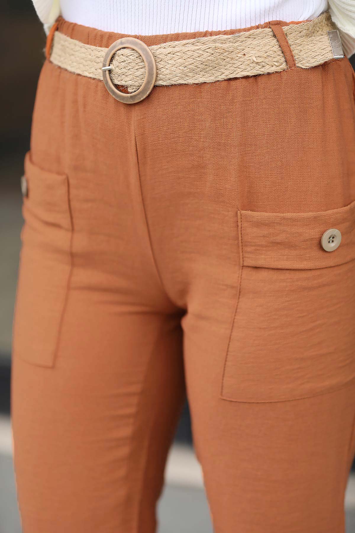 Women's Belted Pocket Cinnamon Pants