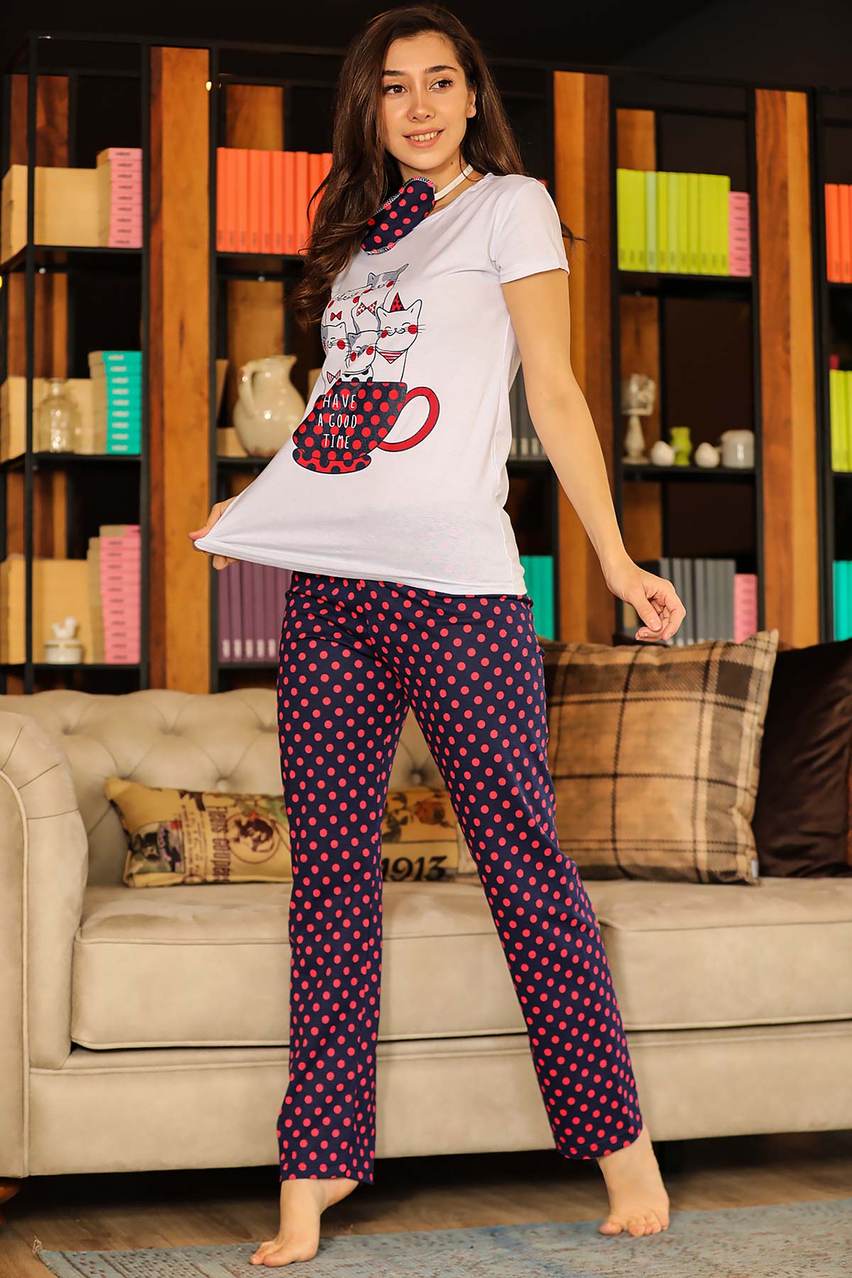 Women's Patterned White Pajama Set