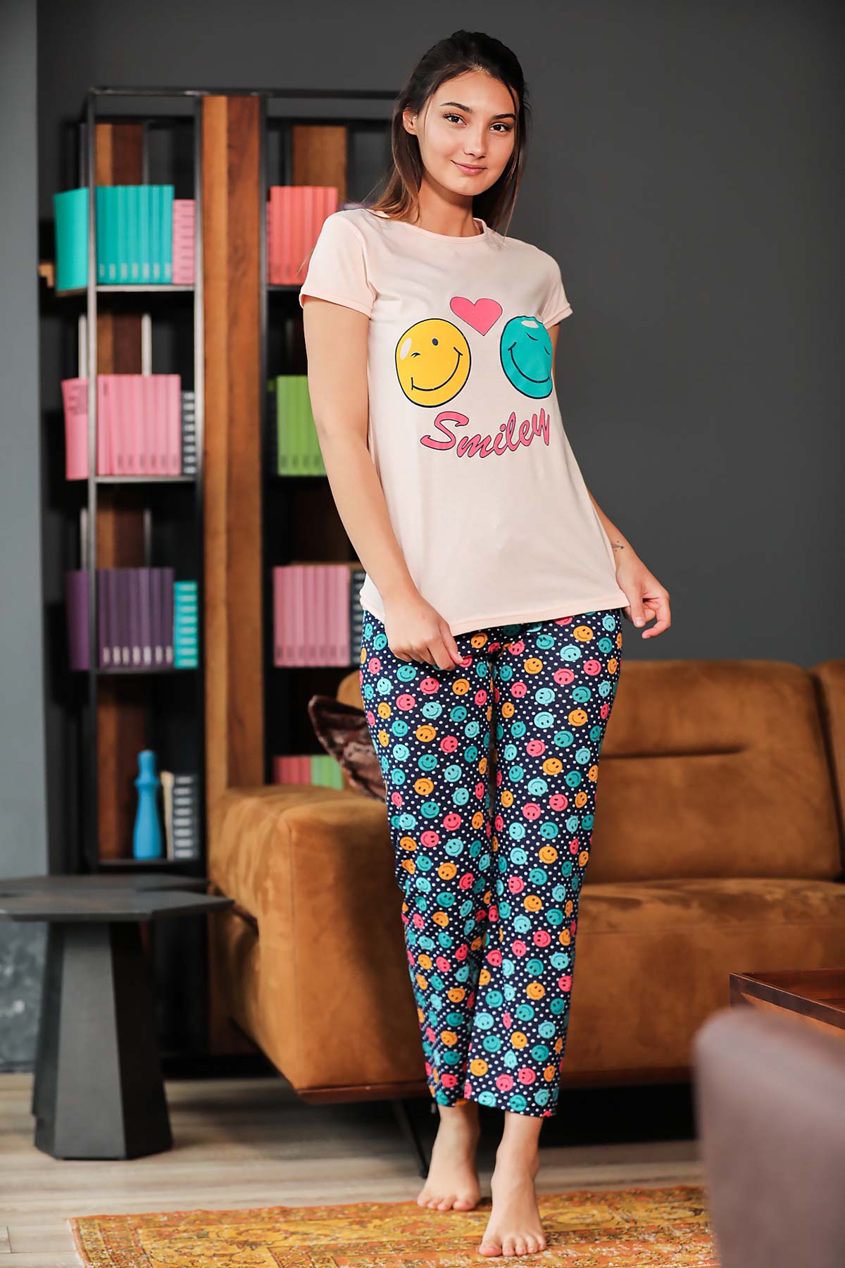 Women's Patterned Salmon Pajama Set