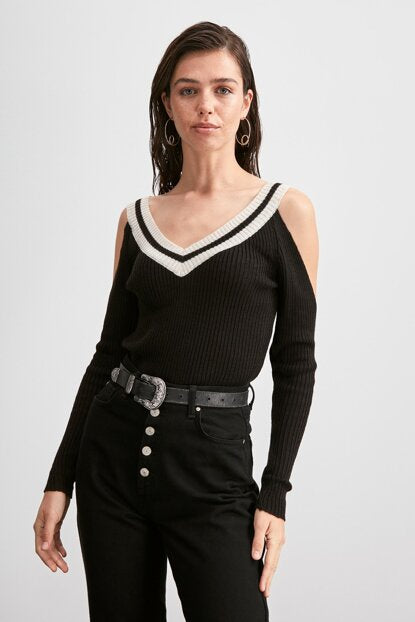 Women's Collar Detail Cut Out Shoulder Black Tricot Sweater