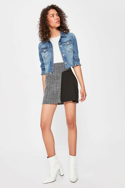 Women's Patterned Black Short Skirt