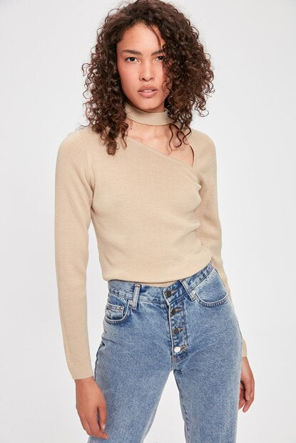 Women's Cut Out Collar Beige Tricot Sweater