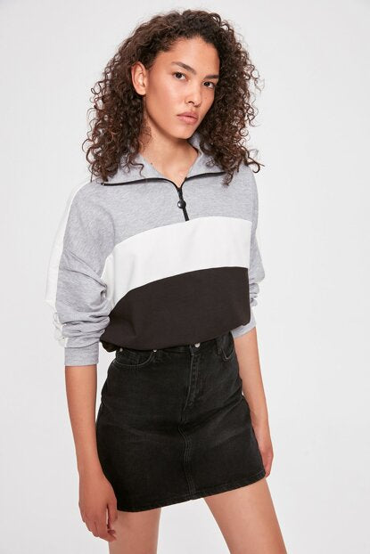 Women's Grey Crop Sweatshirt