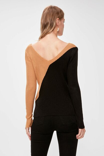 Women's Color Block Black Tricot Sweater