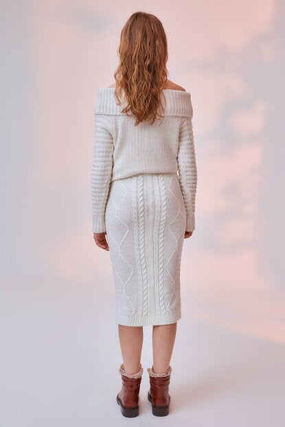 Women's Ecru Tricot Skirt