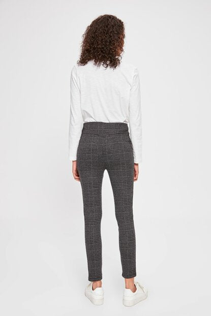 Women's Plaid Anthracite Pants