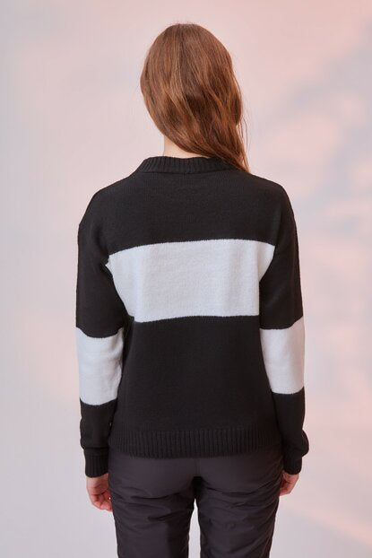 Women's Printed Black Tricot Sweater