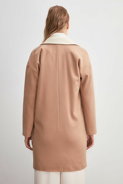 Women's Long Color Block Cream Cachet Coat