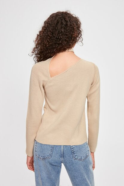 Women's Cut Out Collar Beige Tricot Sweater