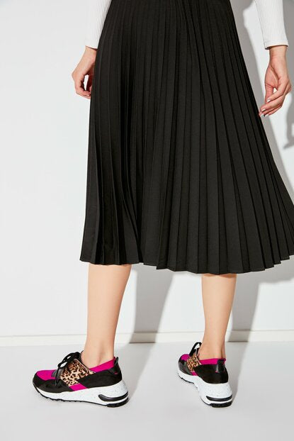 Women's Leopard Pattern Sneakers