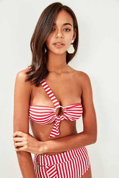Women's Metal Accessory Detail Red Striped Bikini Top
