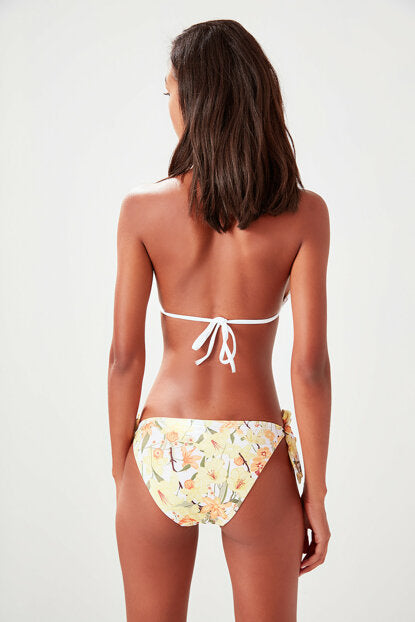 Women's Patterned Frill Bikini Briefs