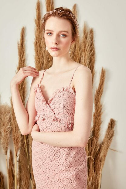 Women's Lace Detail Pink Evening Dress