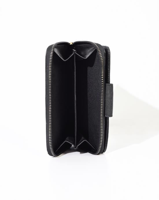 Women's Zipped Black Wallet