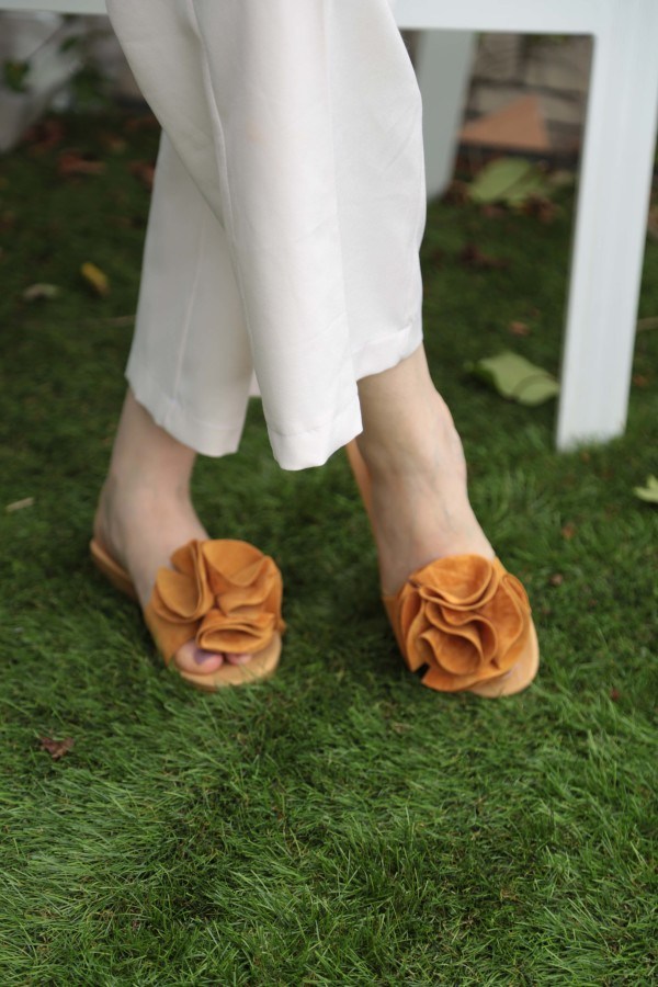 Women's Floral Detail Mustard Slippers